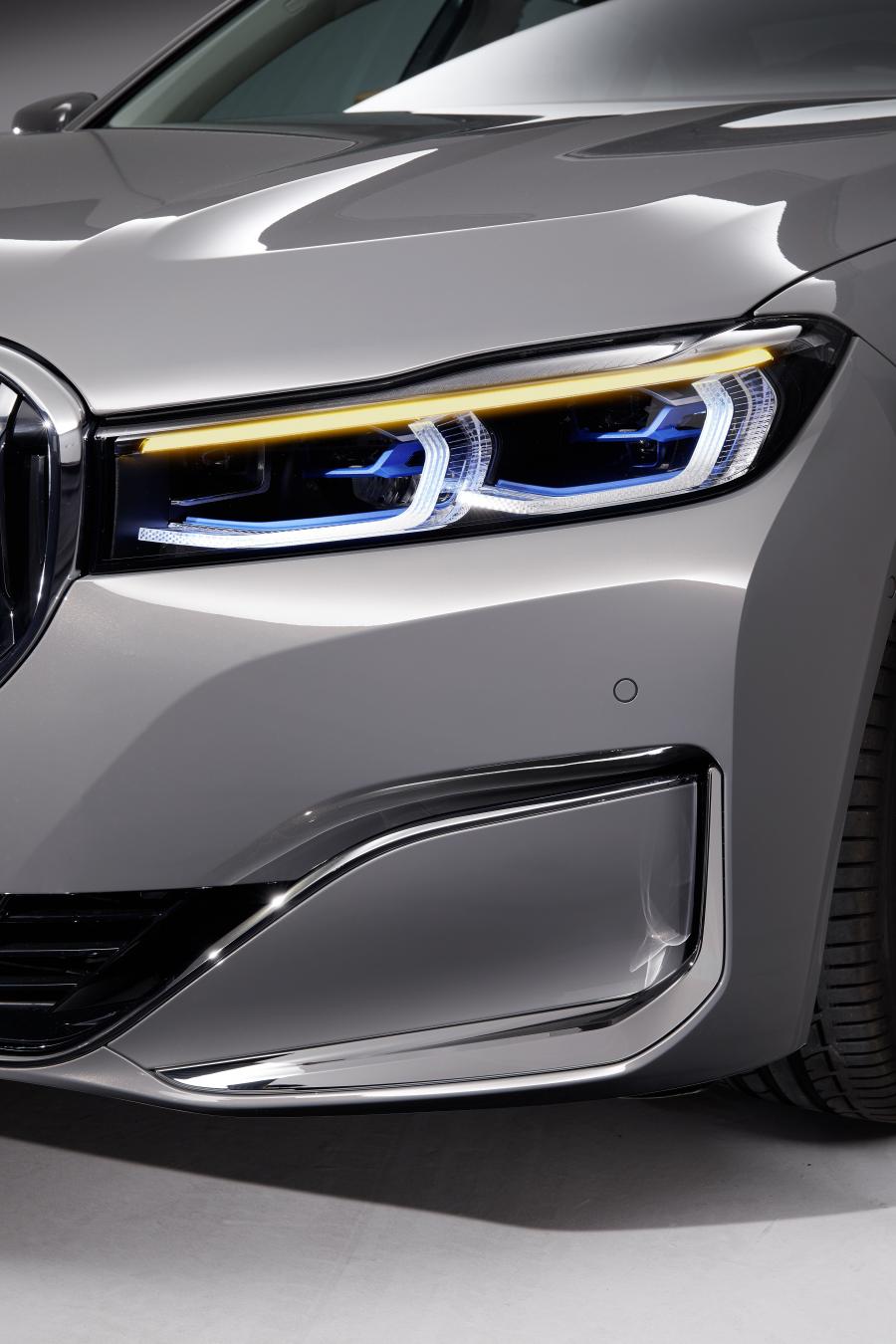 Детали экстерьера BMW 750Li xDrive (G12) 2019 года  (WW) (фото 18 из 164)